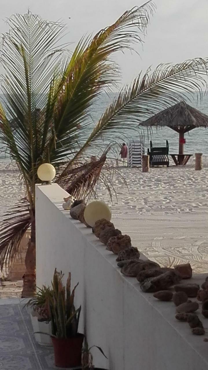 Salalah Beach Villas Exterior foto